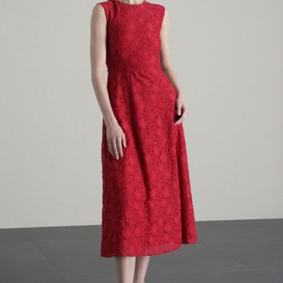 MaxMara StudioElegant Red Lace Midi Dress - Picture 3 of 16